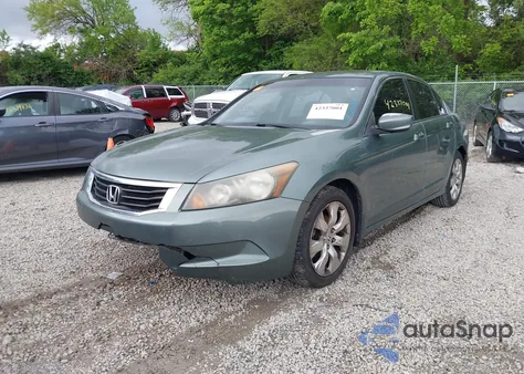 2008 Honda Accord 2.4 Ex z USA, uszkodzony, nr VIN 1HGCP26798A148485